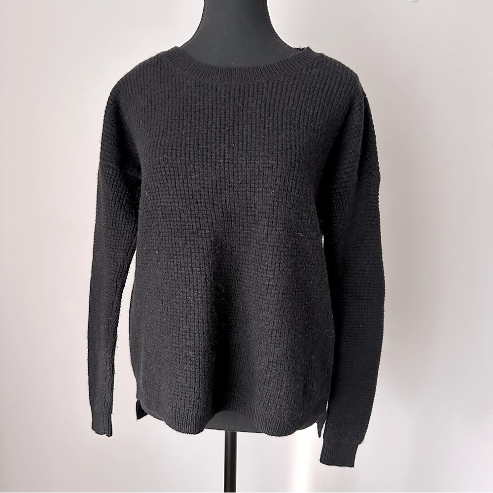 Aritzia Black Crew Neck Sweater